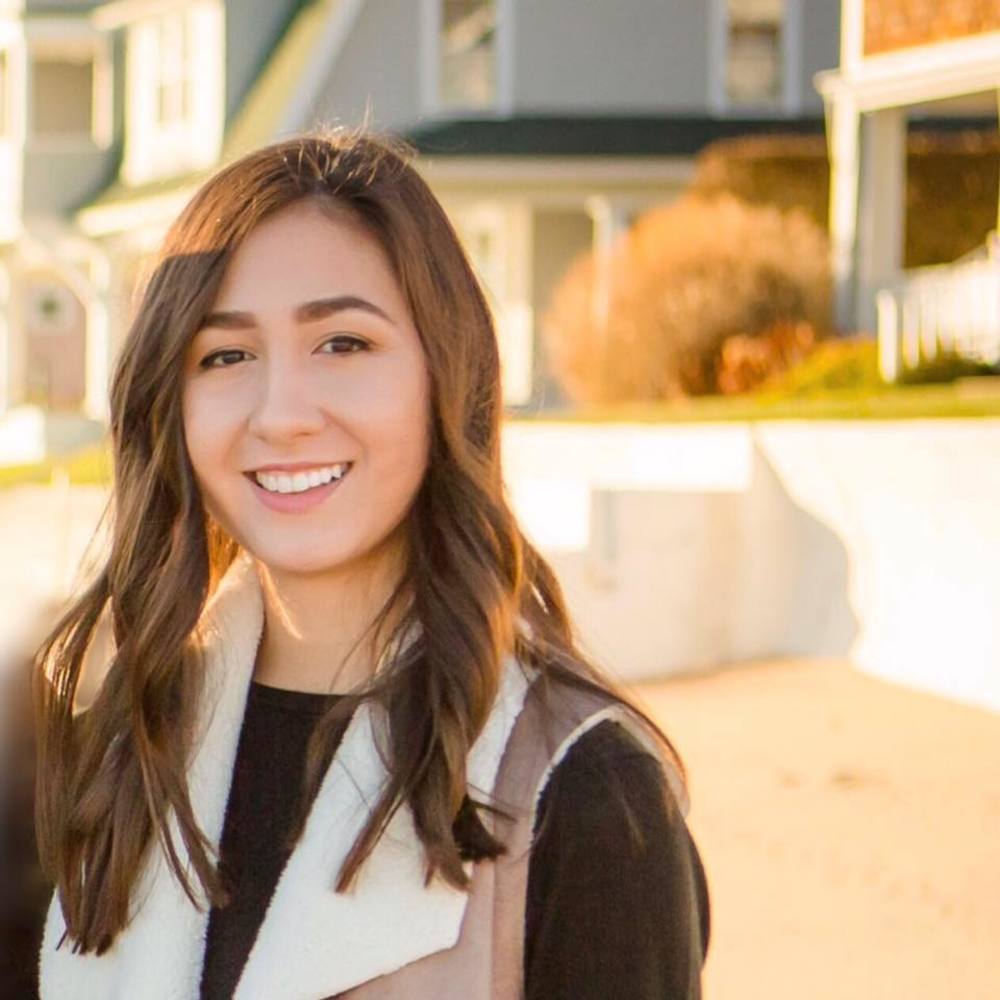 Meet your Posher, Lauren
